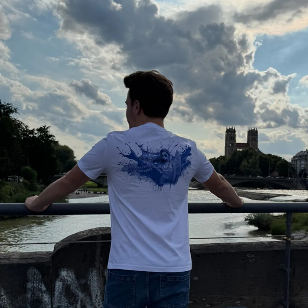 T-Shirt Eisbach-Surferin classic SMALL - Mann auf Cornelius Brücke 